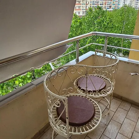 Apartment Ilia *